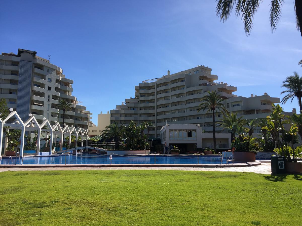 Estudios Y Apartamentos Benal Beach Бенальмадена Экстерьер фото