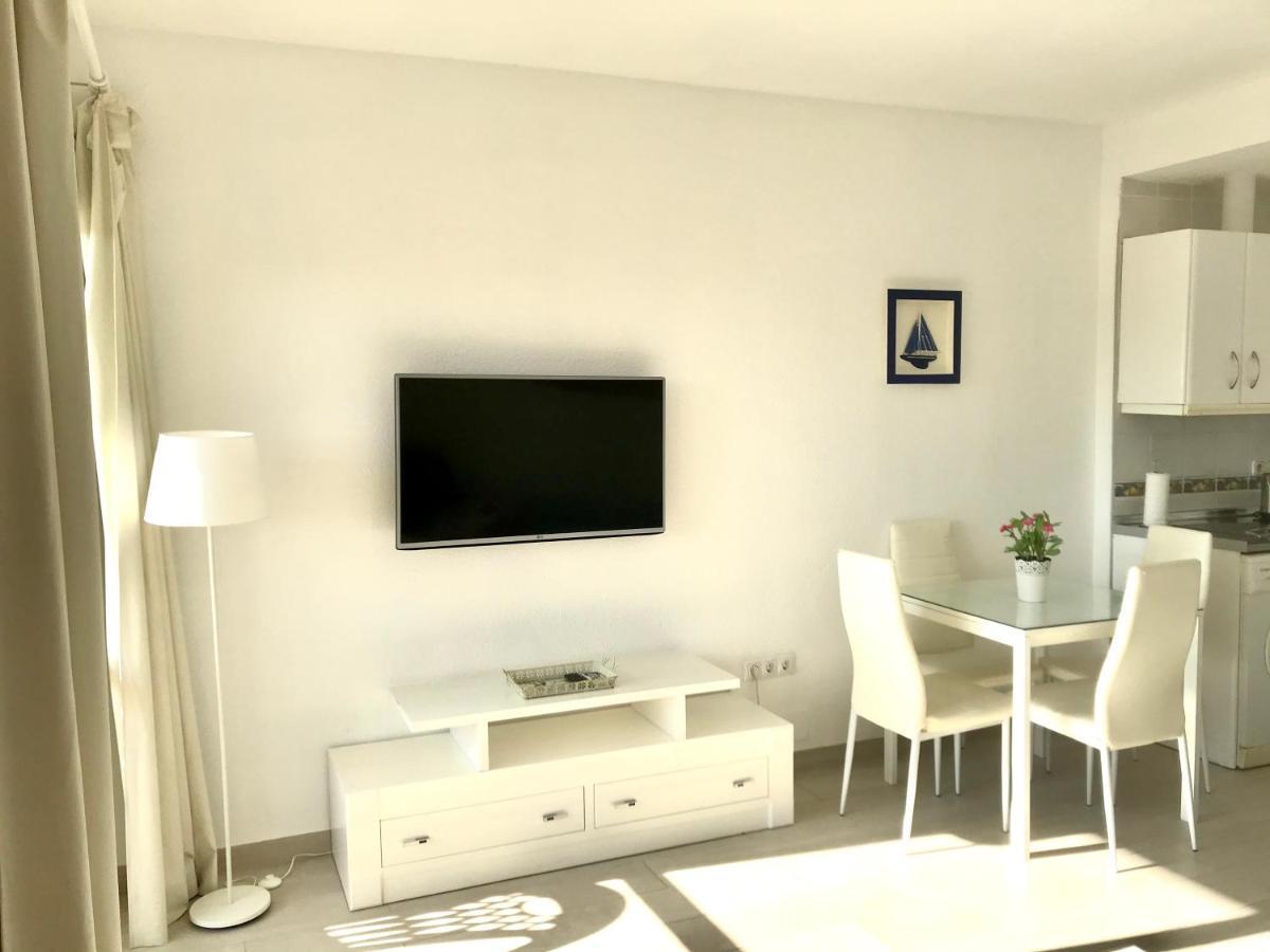 Estudios Y Apartamentos Benal Beach Бенальмадена Экстерьер фото